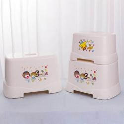 四季方凳（?。?/></a></div>
<div   id=
